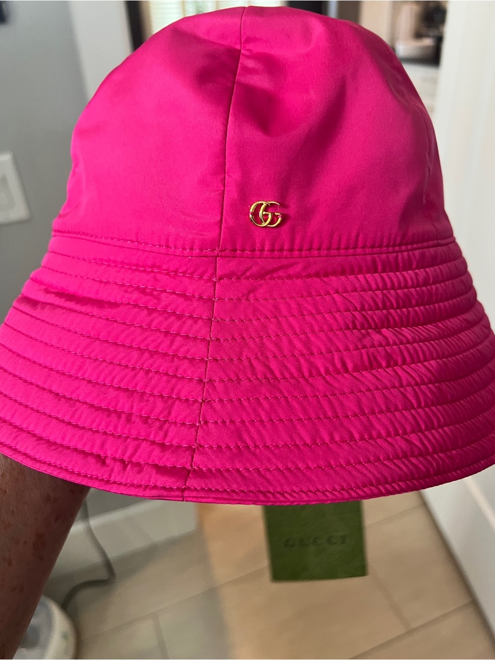Gucci Bubblegum Pink Bucket Hat with Tag